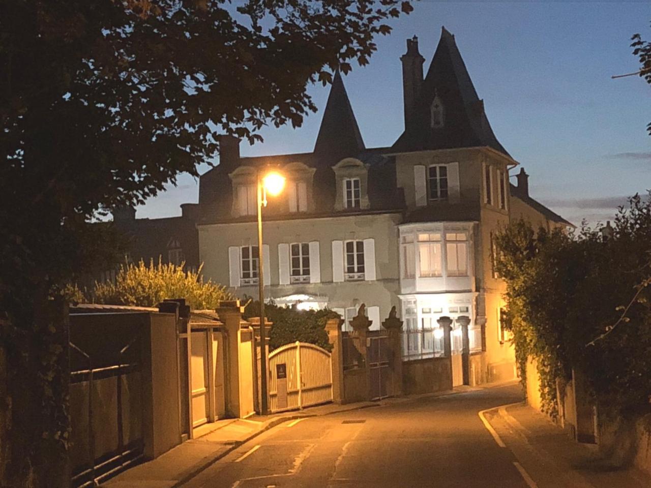 Dday Aviators Le Manoir Hotel Arromanches-les-Bains Buitenkant foto